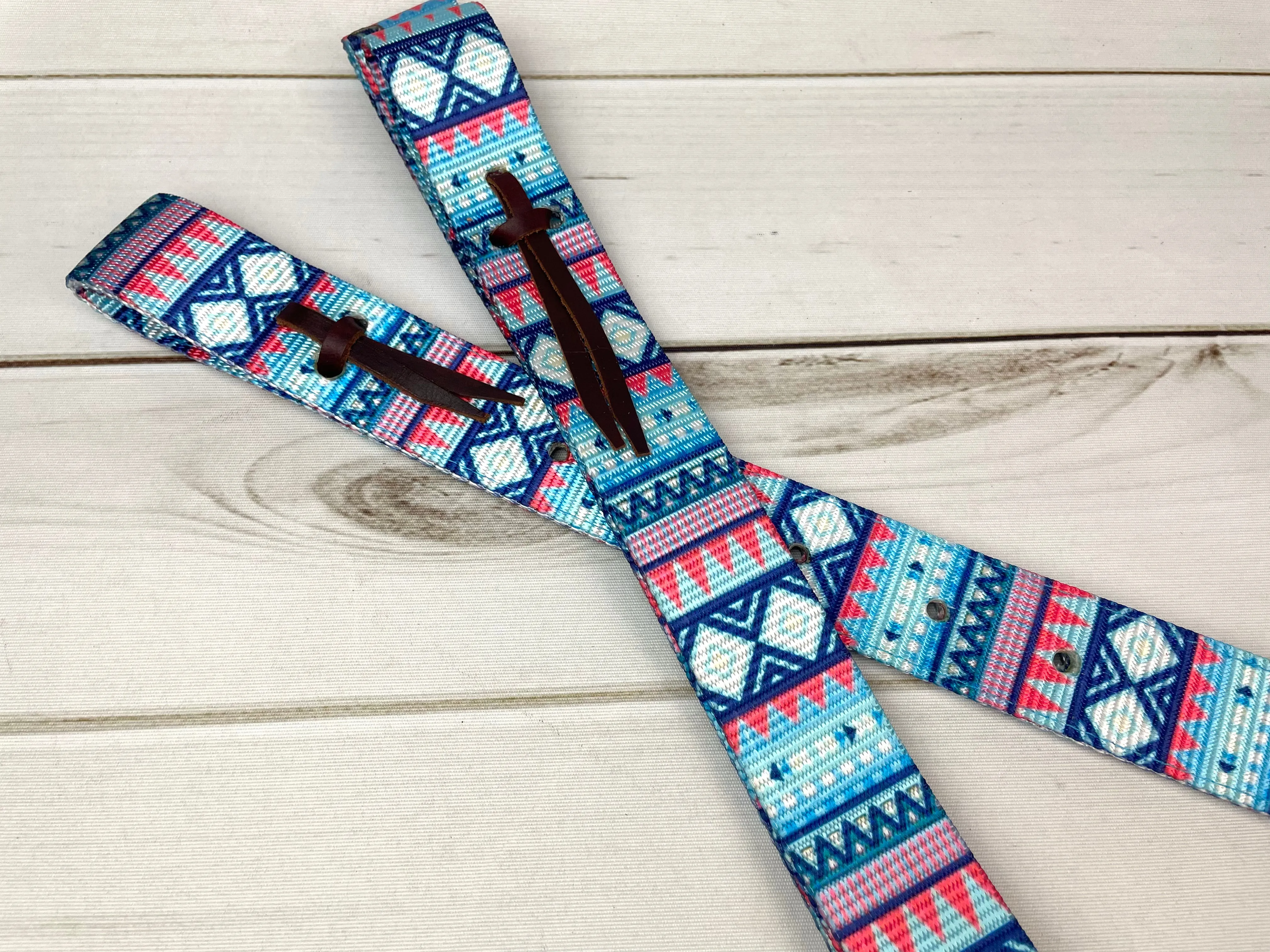 Blue and Pink Aztec Diamond Pattern Cinch Strap Set