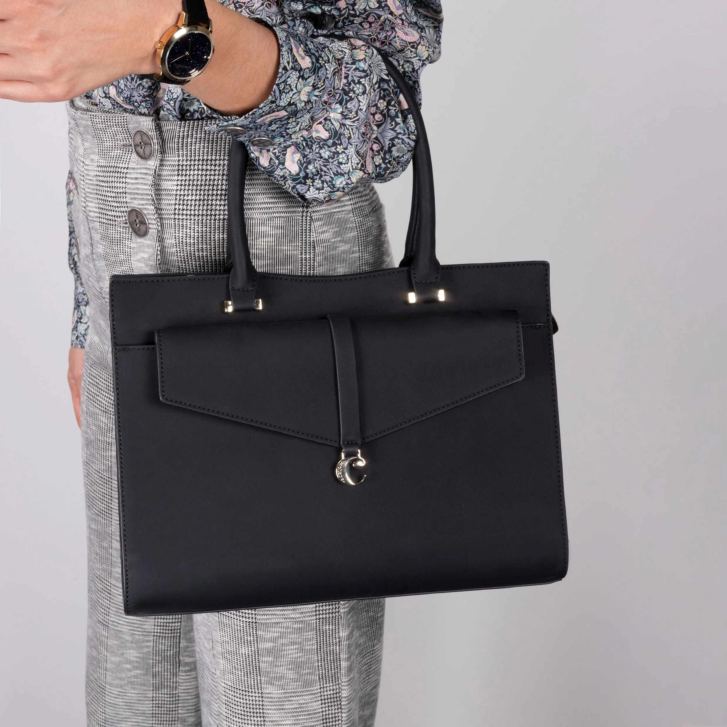 Cacharel CTX111A-Lady handbag Isla Noir