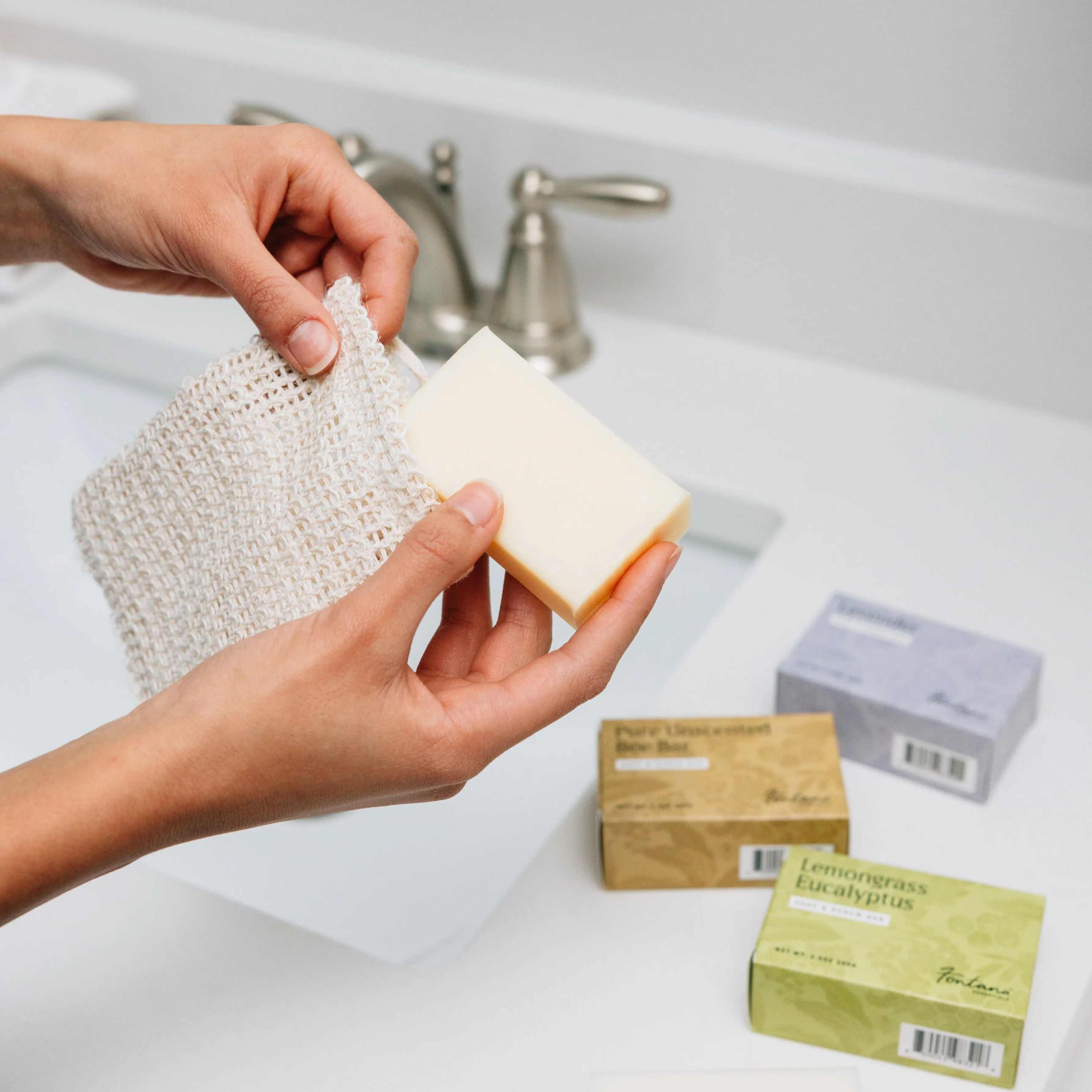Exfoliating Soap Saver Bag