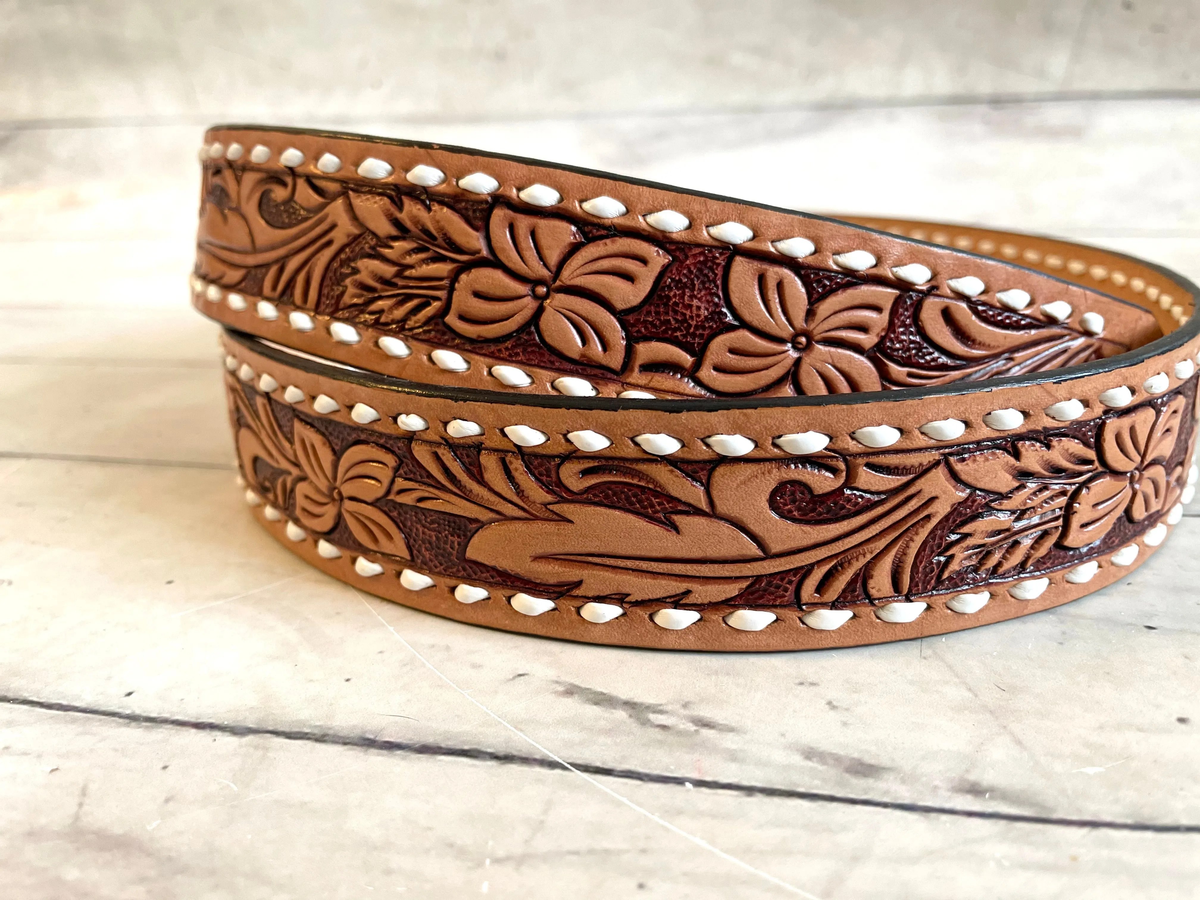 Medium / Light Leather Tooled Handbag Strap with White Buckstitch