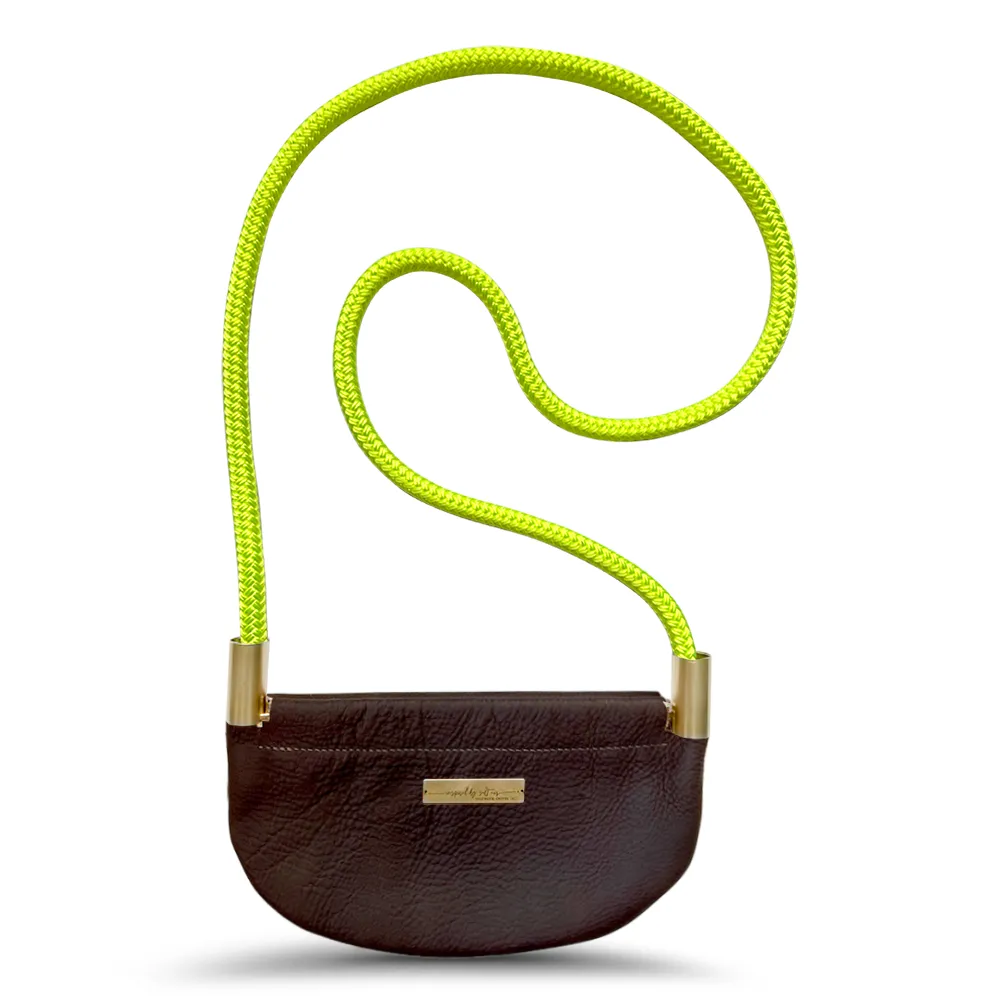 Oyster Shell Bag in Brown Leather