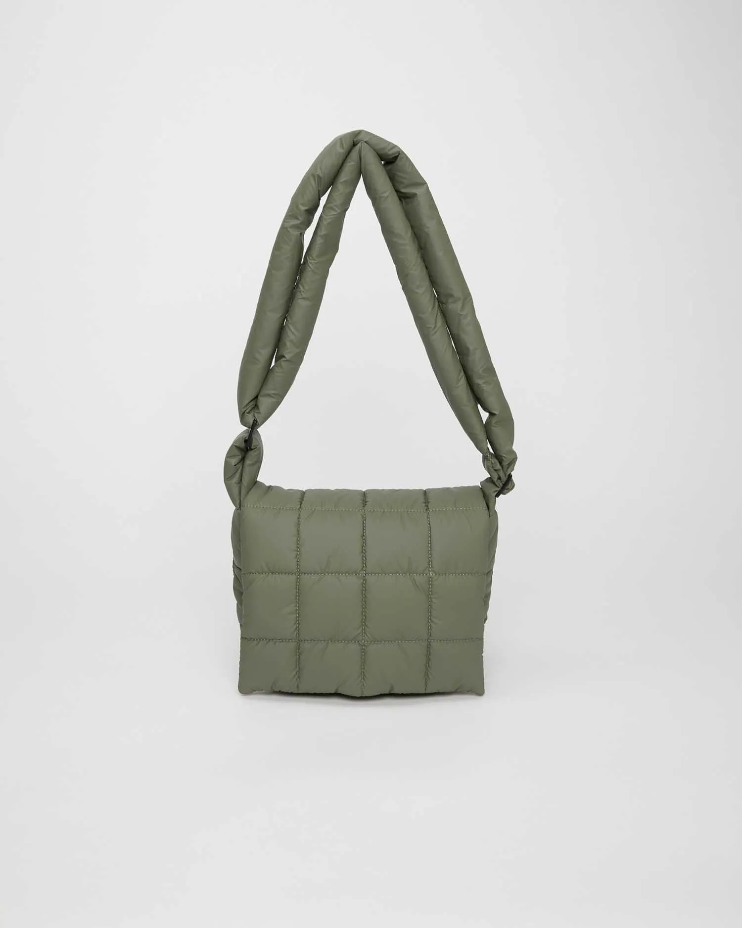 Porter Messenger Moss