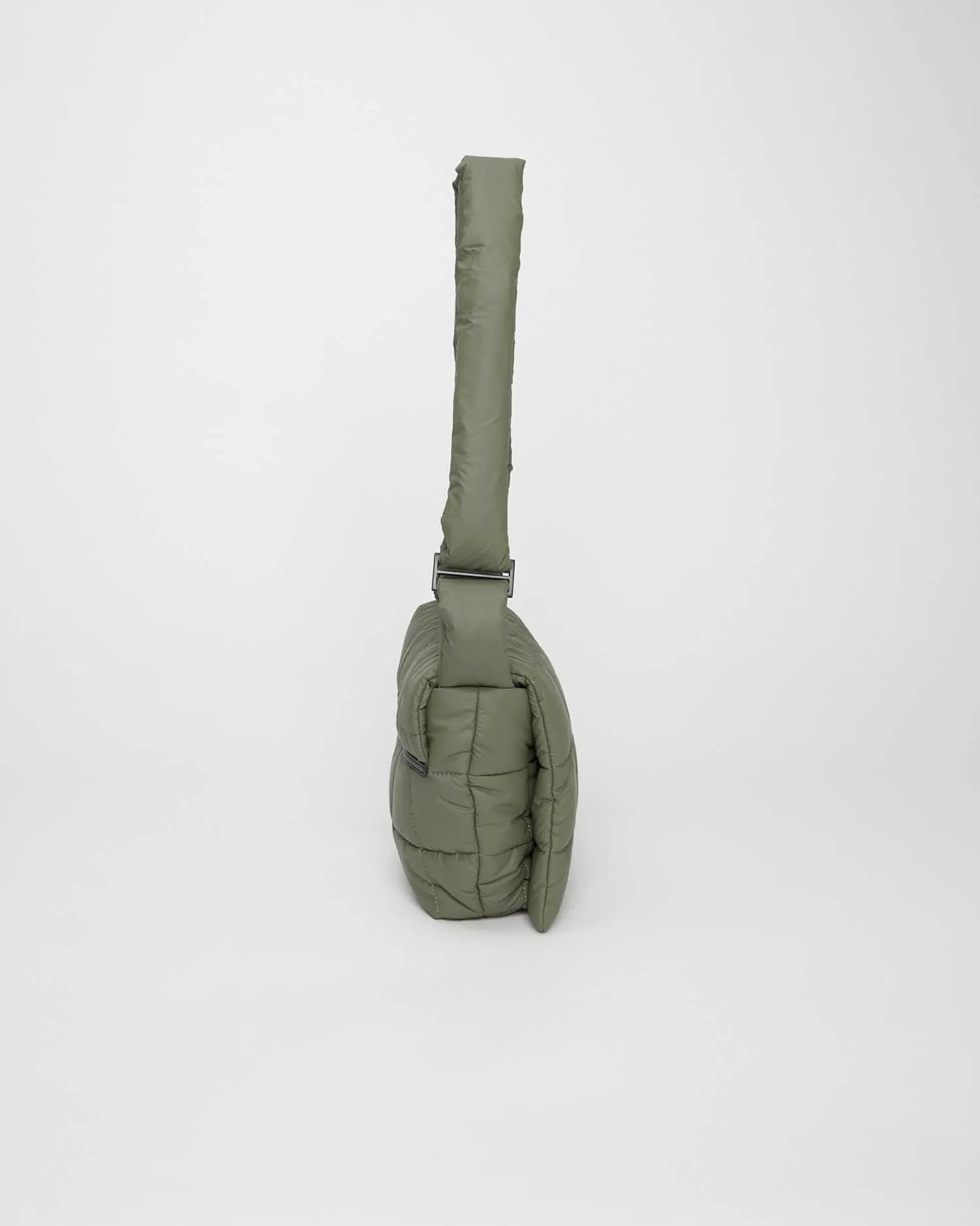 Porter Messenger Moss