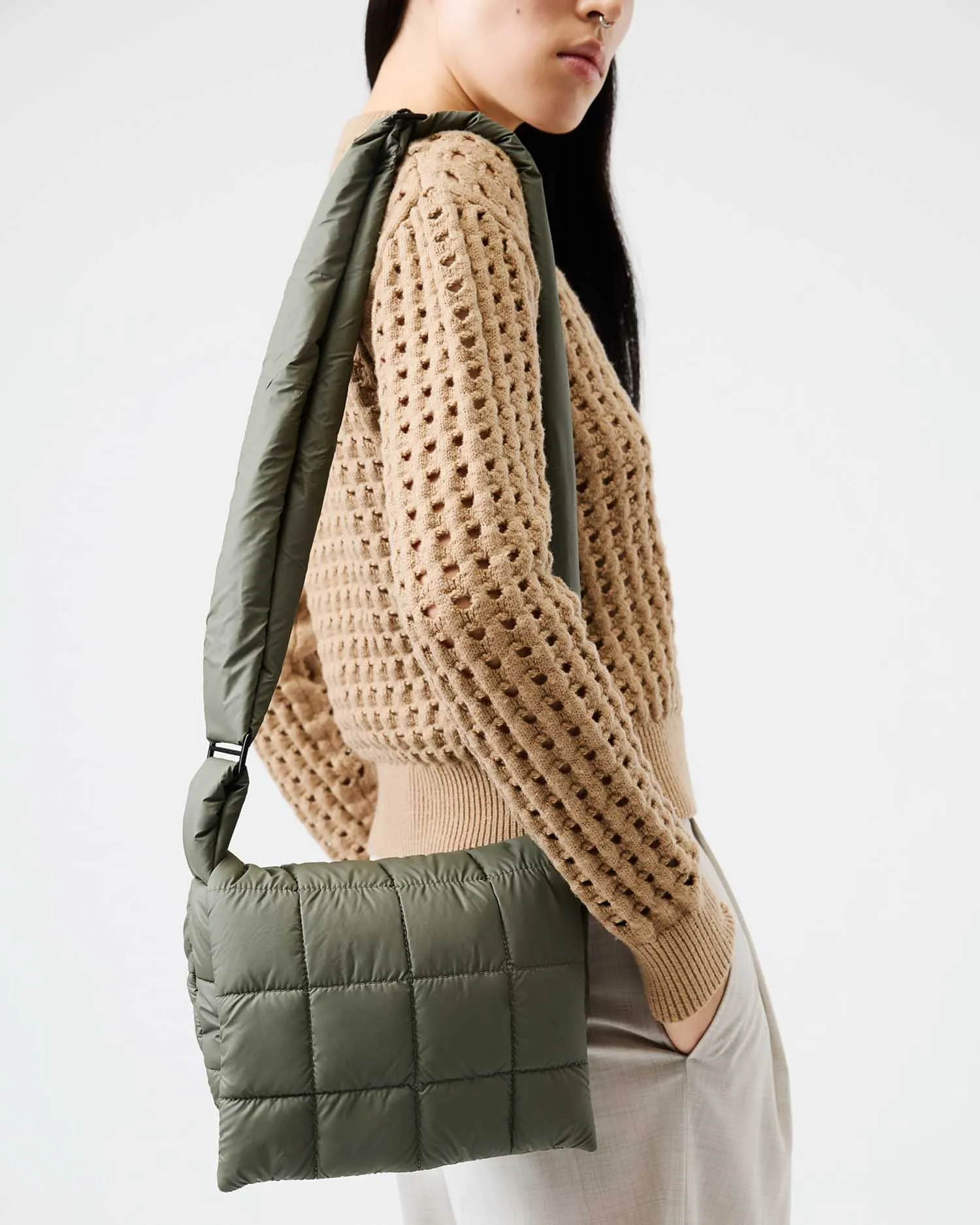 Porter Messenger Moss