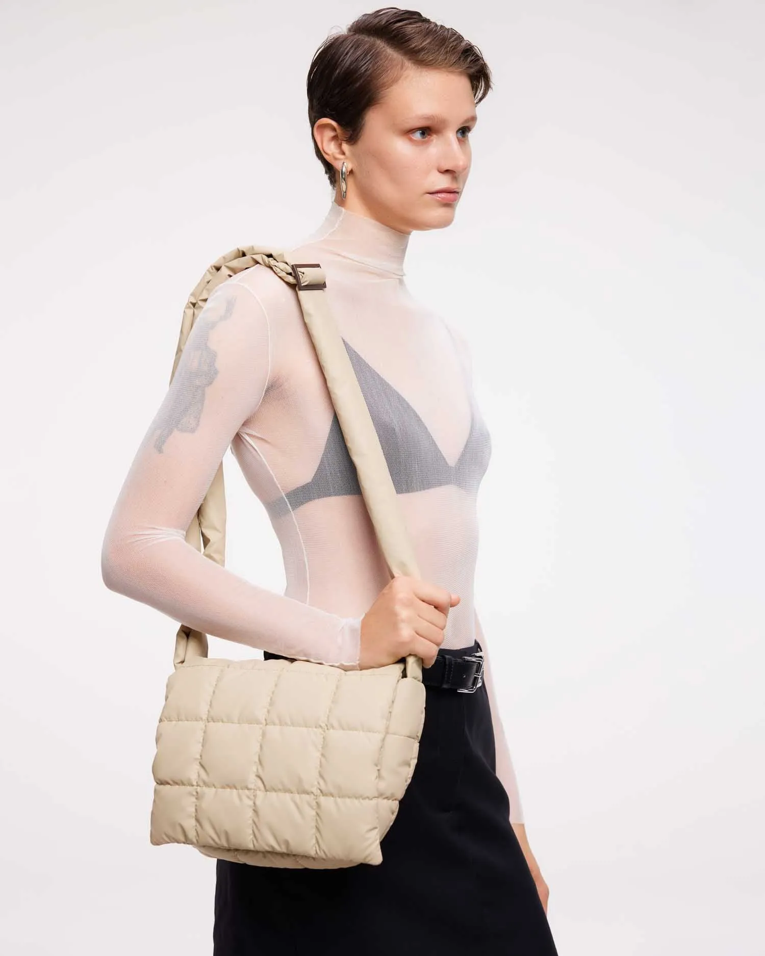 Porter Messenger Sand
