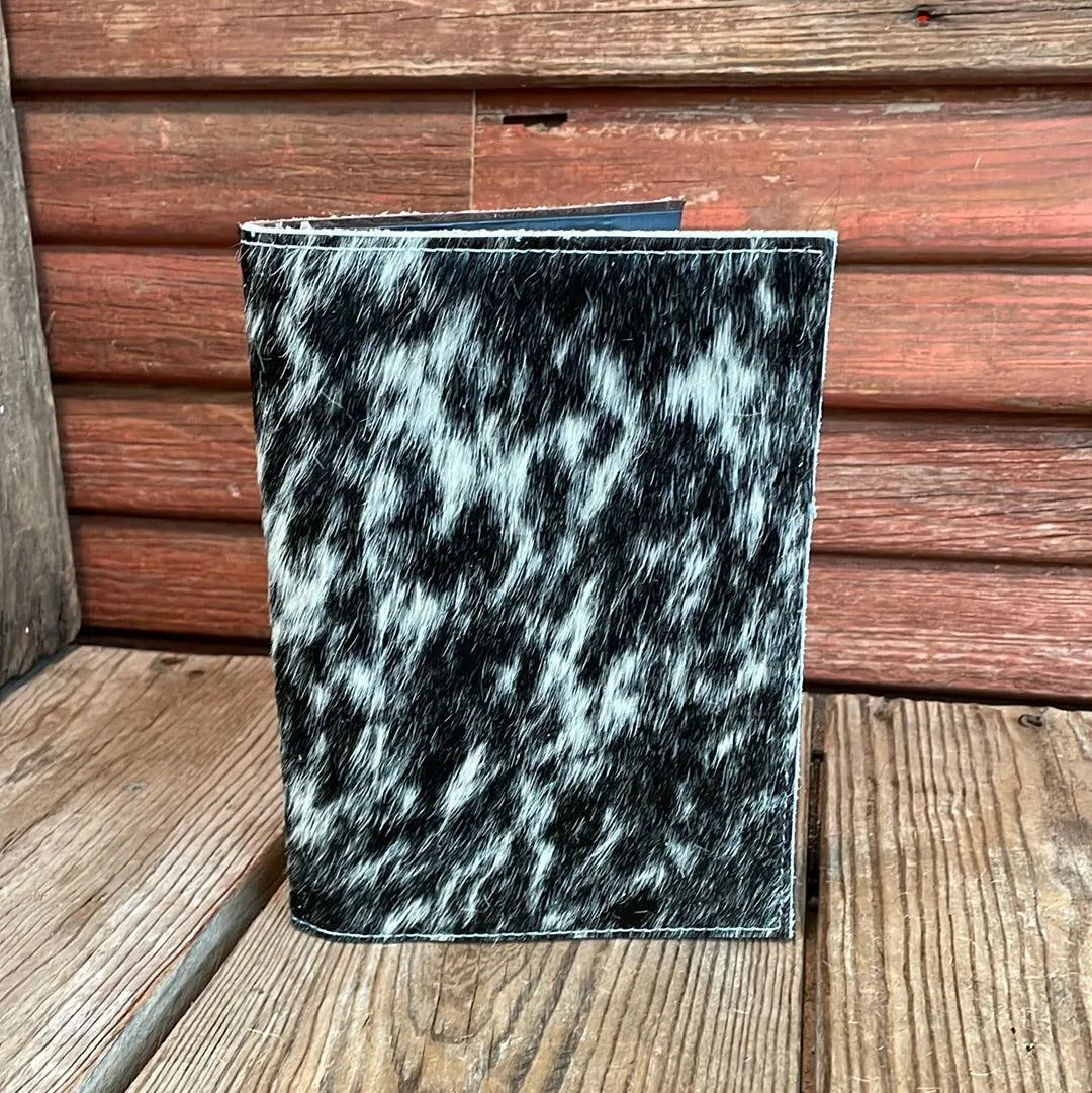 Small Notepad Cover - Black & White w/ No Embossed