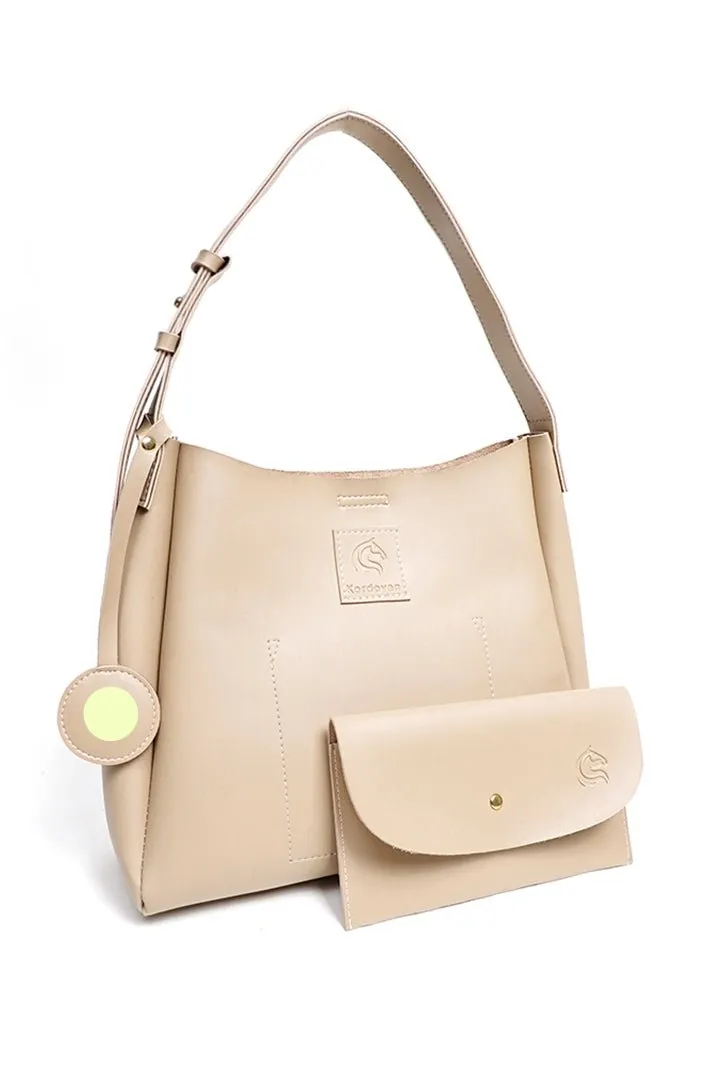 The Diva Tote  // Vegan