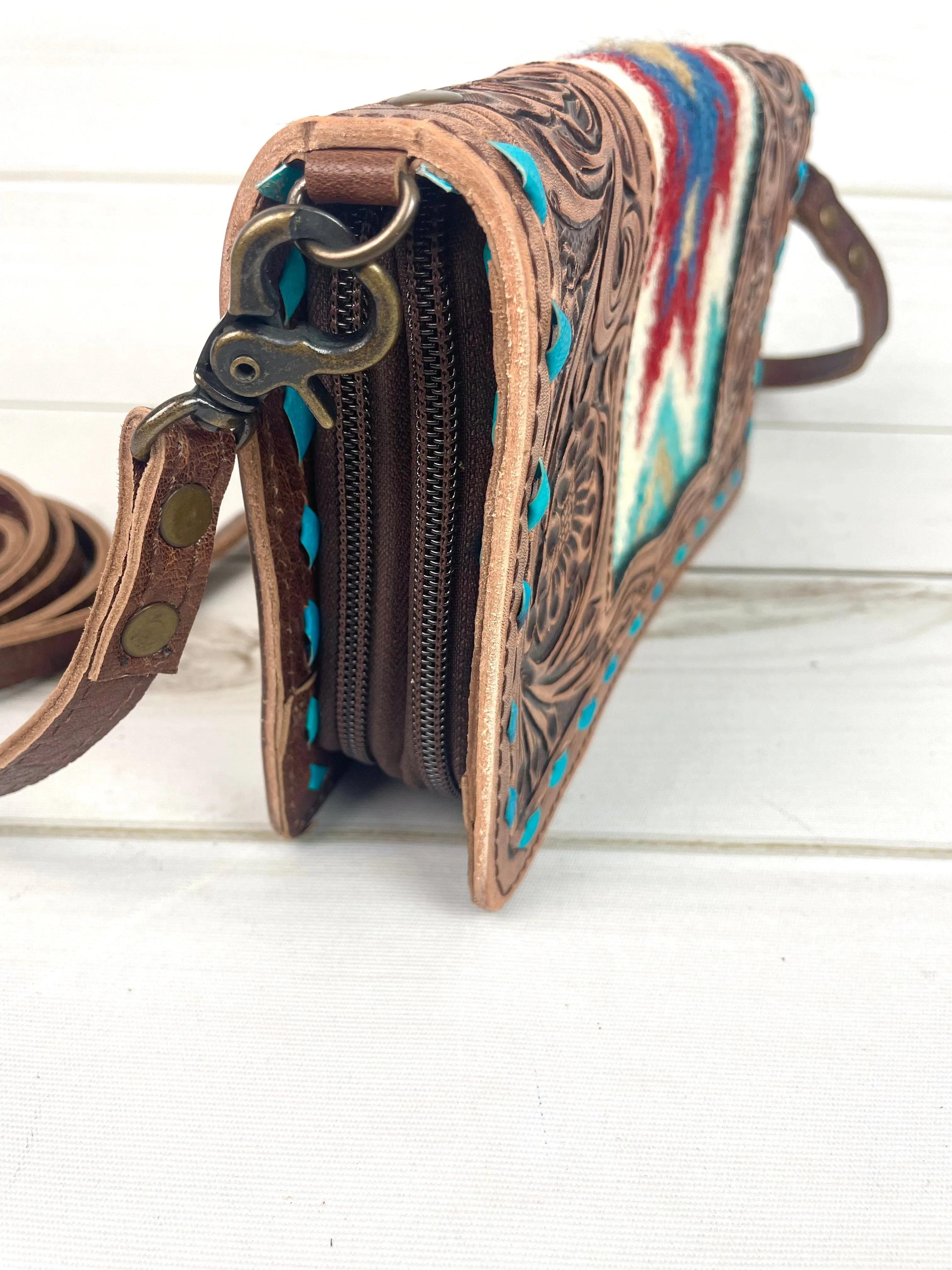 Turquoise Red Diamond Tooled Leather Wool Inset Carryall Wallet
